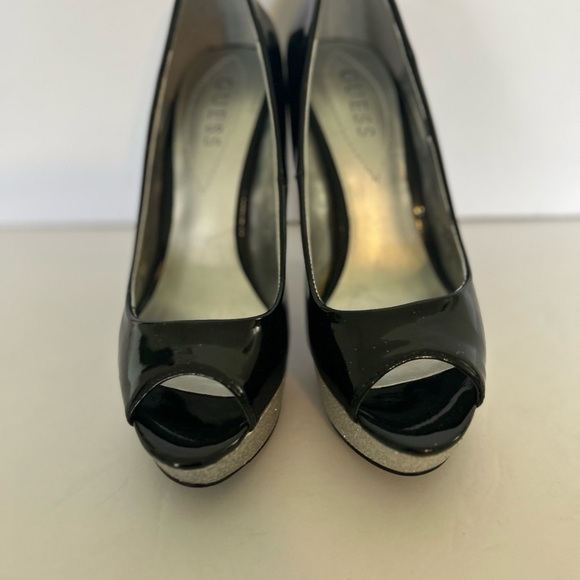 Guess Black and Silver Peep Toe HeelsSize 7 - Picture 5 of 14